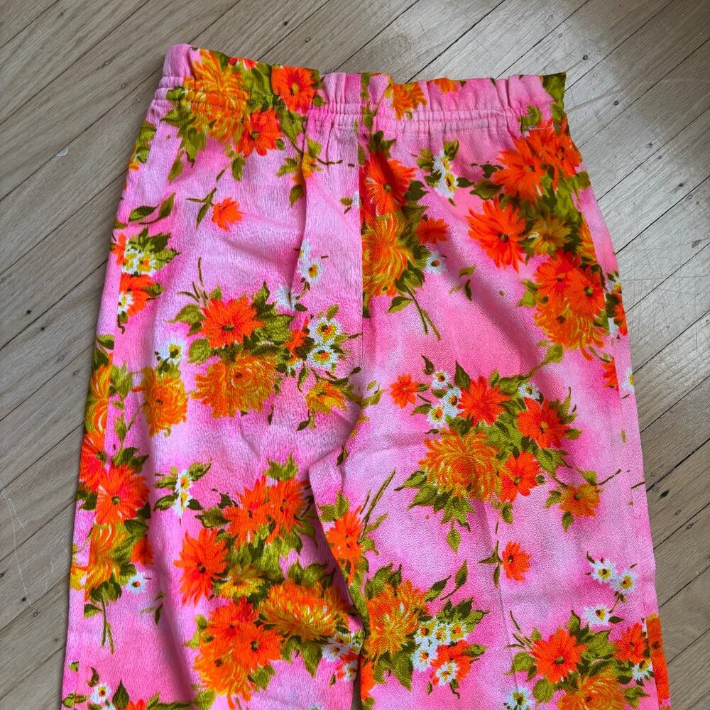 60s/60s Floral Flare Hand Sewn Vintage Trousers - Picture 6 of 11